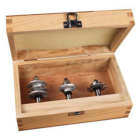 Ultimate glass door router bit sets come with a wooden storage box