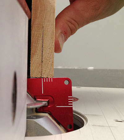 Set up perfect-fitting lock mitre joints in minutes, without frustration or wasted wood